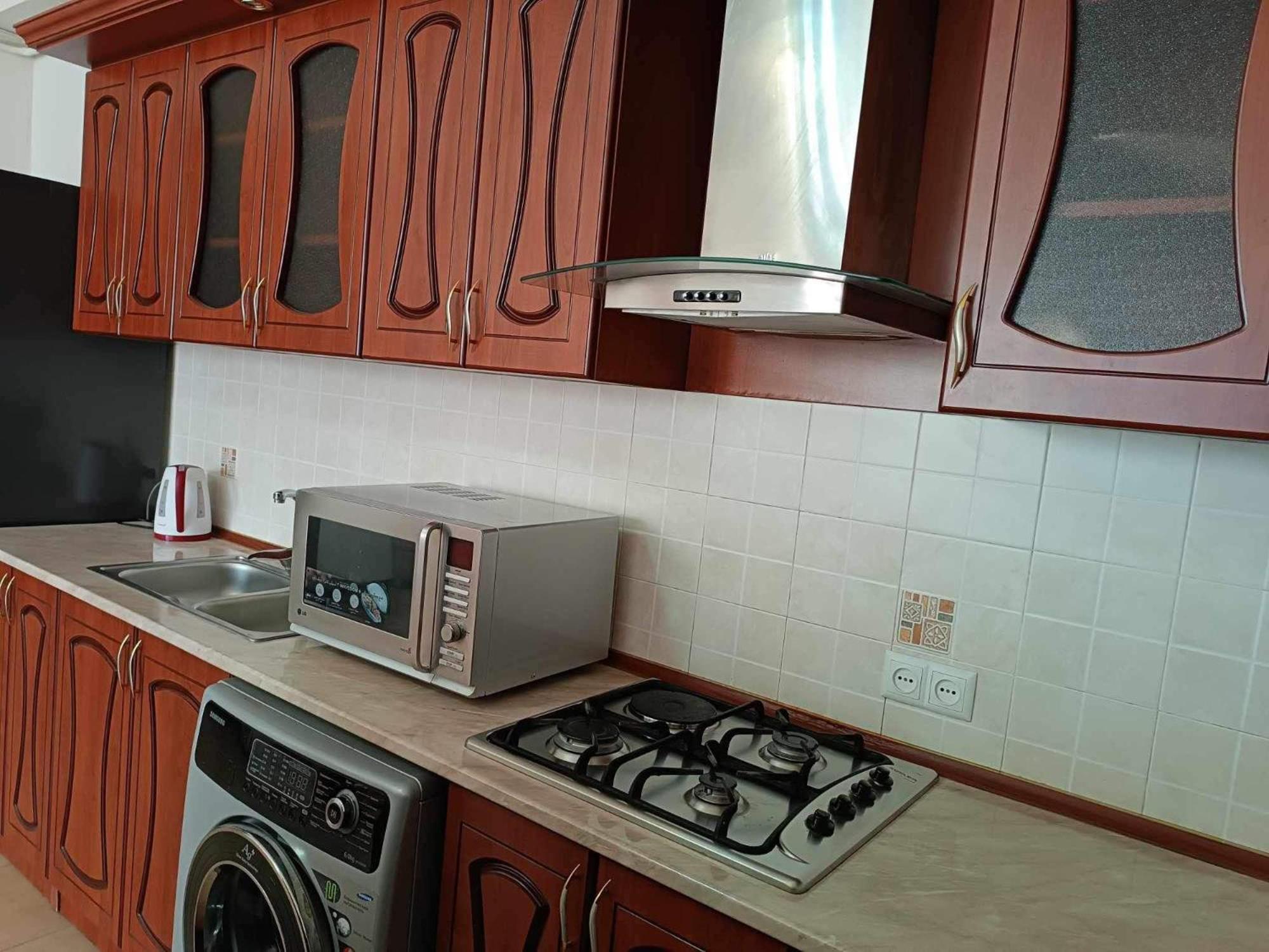 Republic Square Apartment Ереван Екстериор снимка